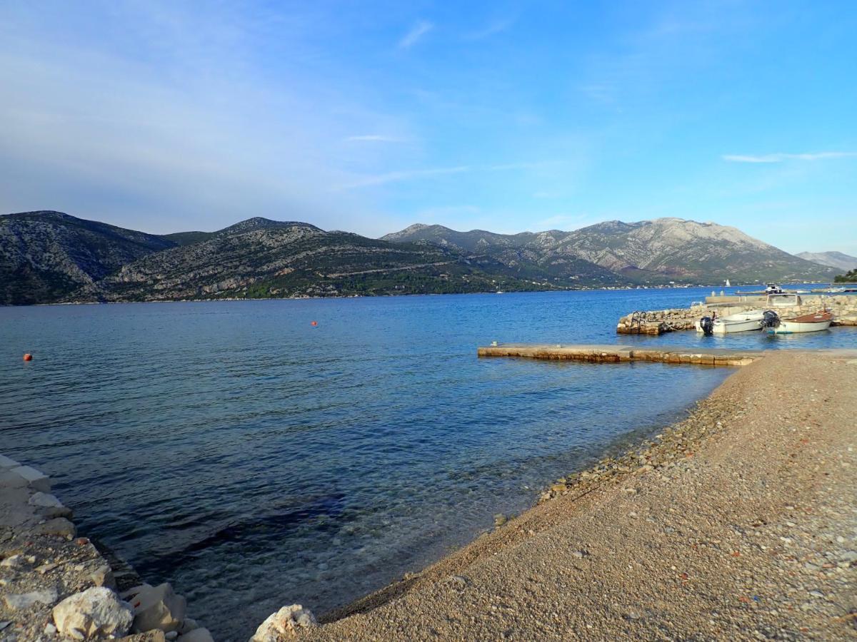 Katja Beach Apartment Račišće Екстериор снимка