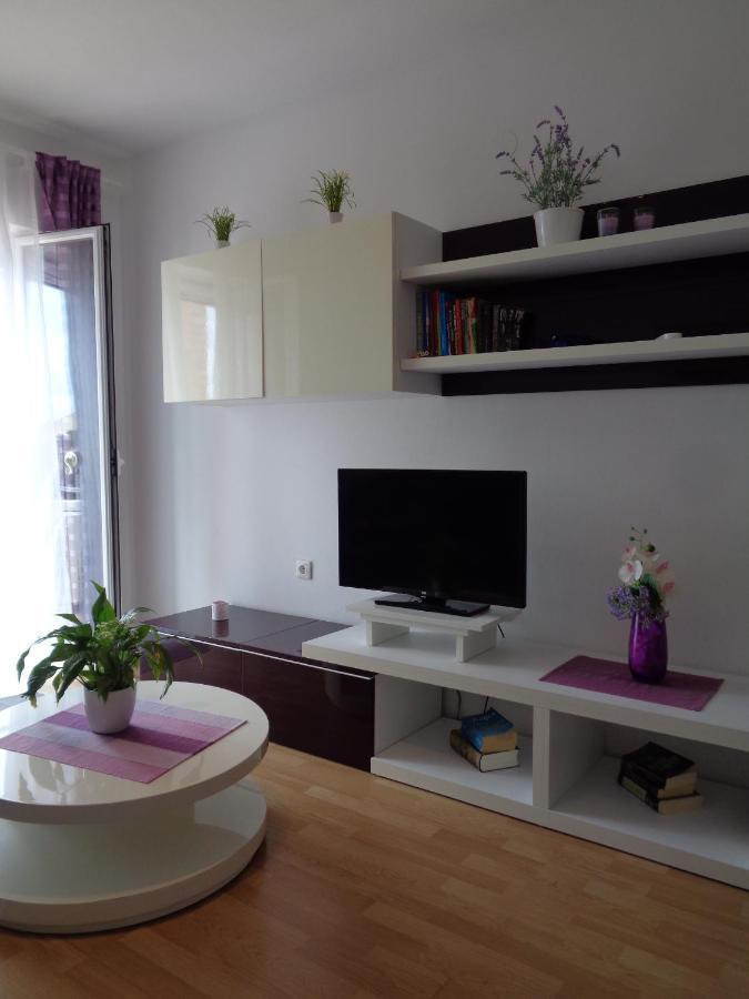 Katja Beach Apartment Račišće Екстериор снимка
