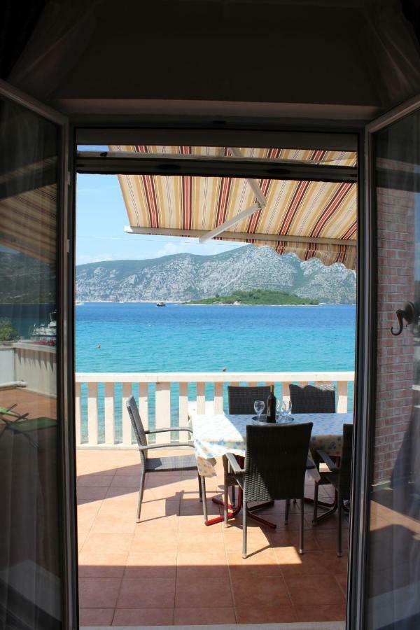 Katja Beach Apartment Račišće Екстериор снимка