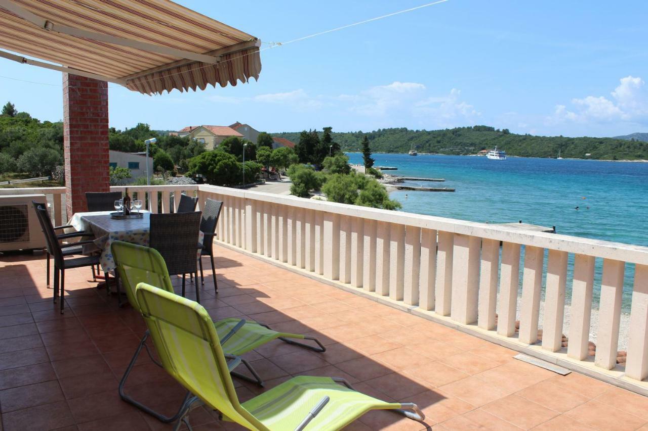 Katja Beach Apartment Račišće Екстериор снимка
